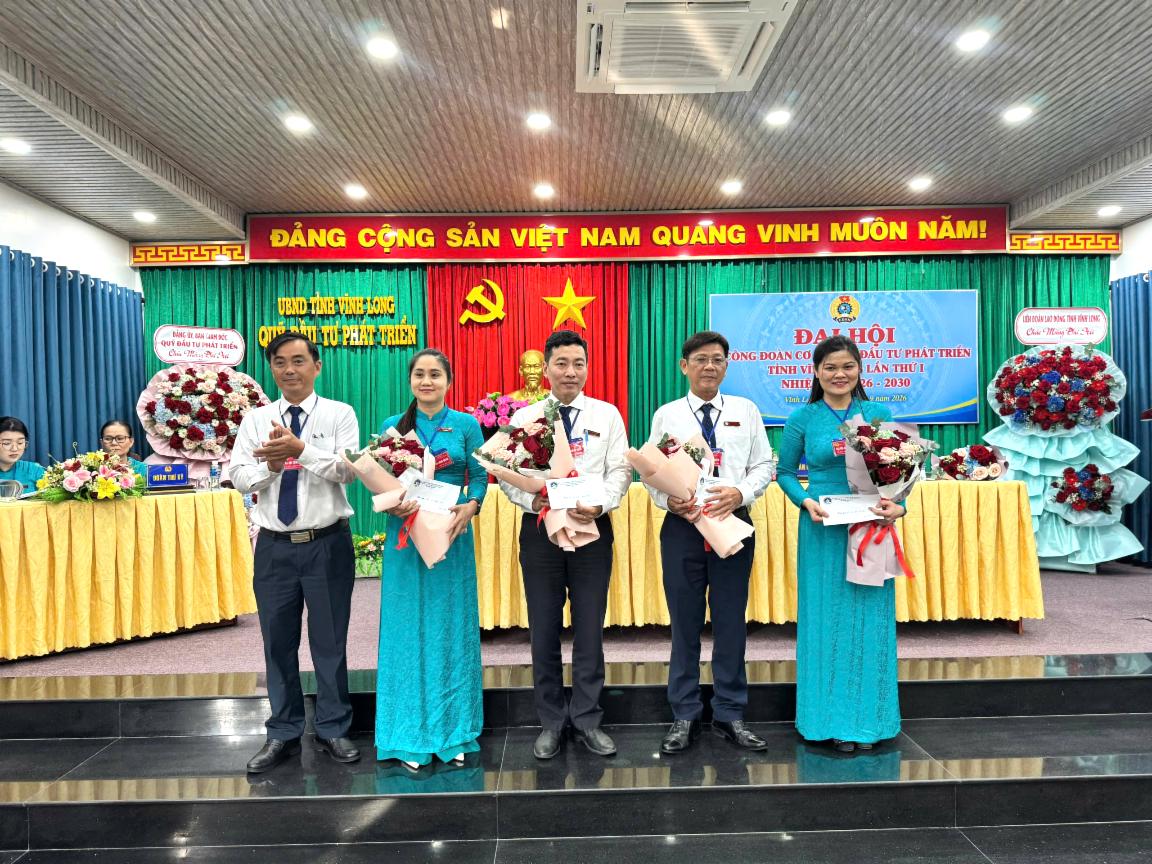 HOA TRI ÂN BCH.jpg